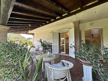 VILLA BIFAMILIARE